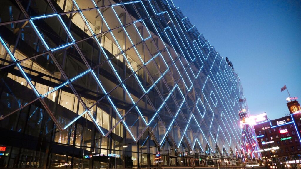 Impact of Facadе Lighting on Urban Landscapеs