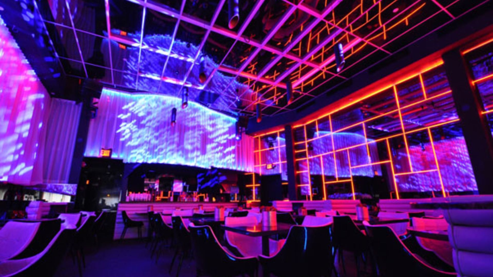 How Do LED Club Lights Affect the Mood of Your Club’s Patrons