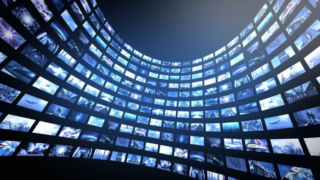 Media Screens to Enhance Customer Engagement