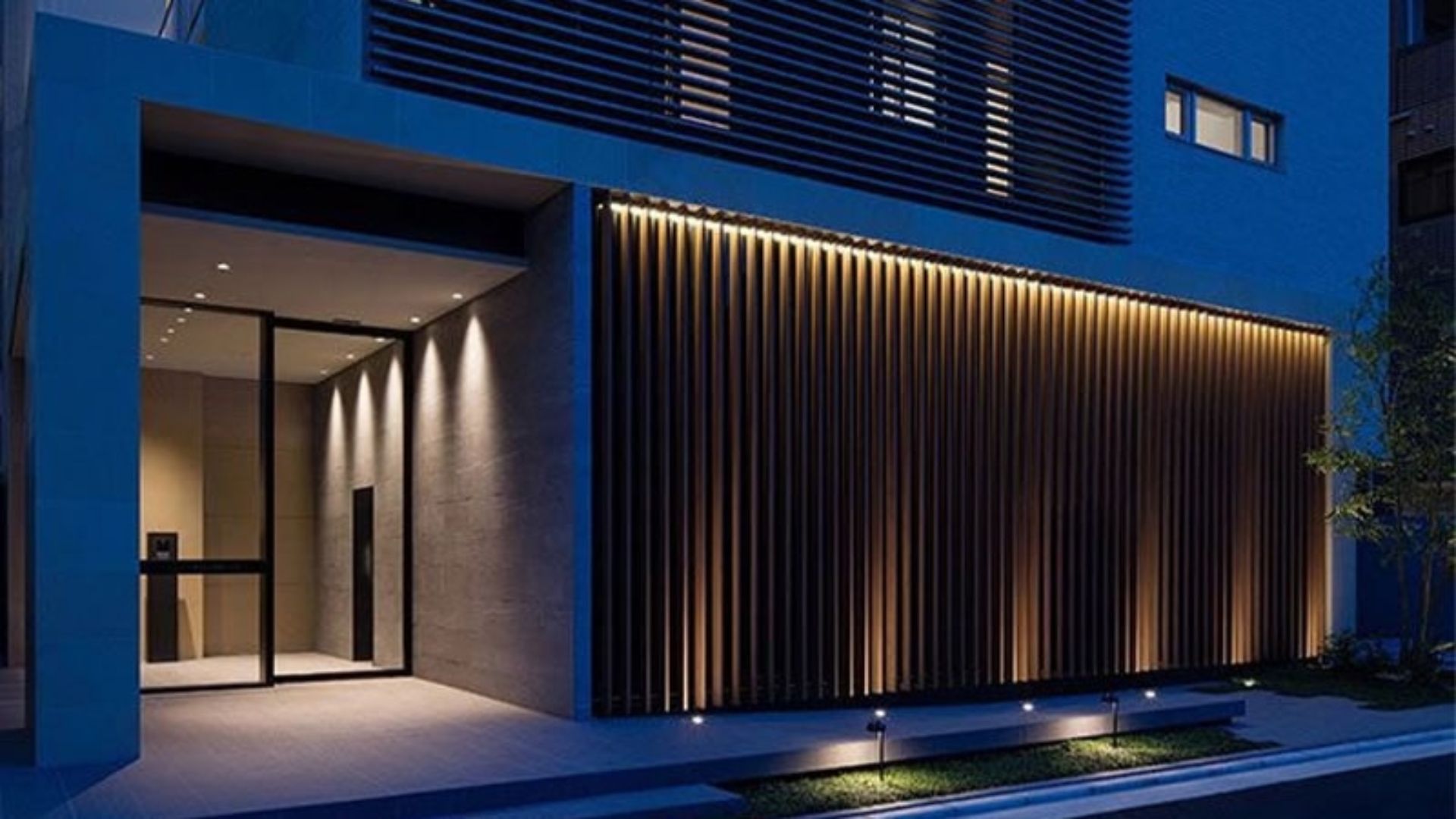 outdoor facade lighting